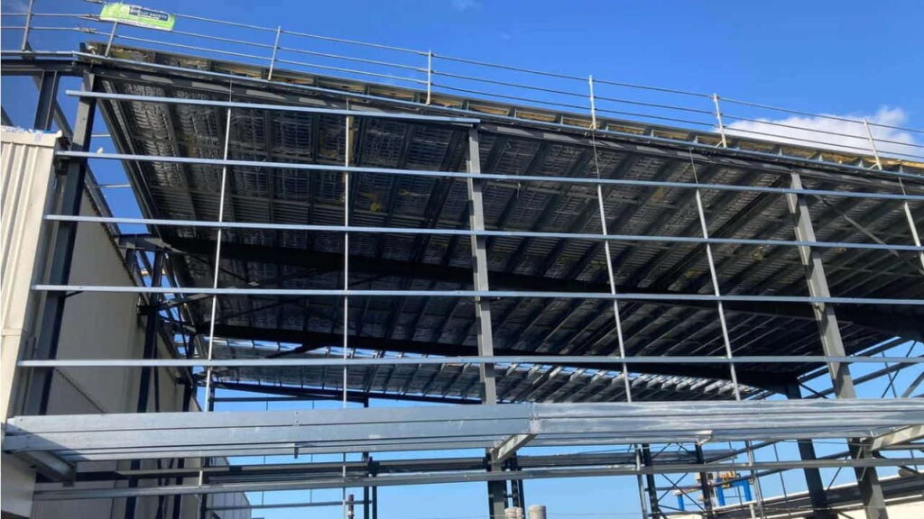 7 Trusted Gutters Replacement in Northern Territory Service 2 gutters replacement in northern territory, darwin roof repairs – modern seamless gutter replacement