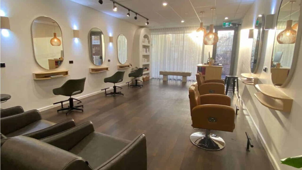 5 Curly Hairdresser For Curly Hair in Western Australia 3 hairdresser for curly hair in western Australia, perth curls first curly hair specialist salon in subiaco (leederville)
