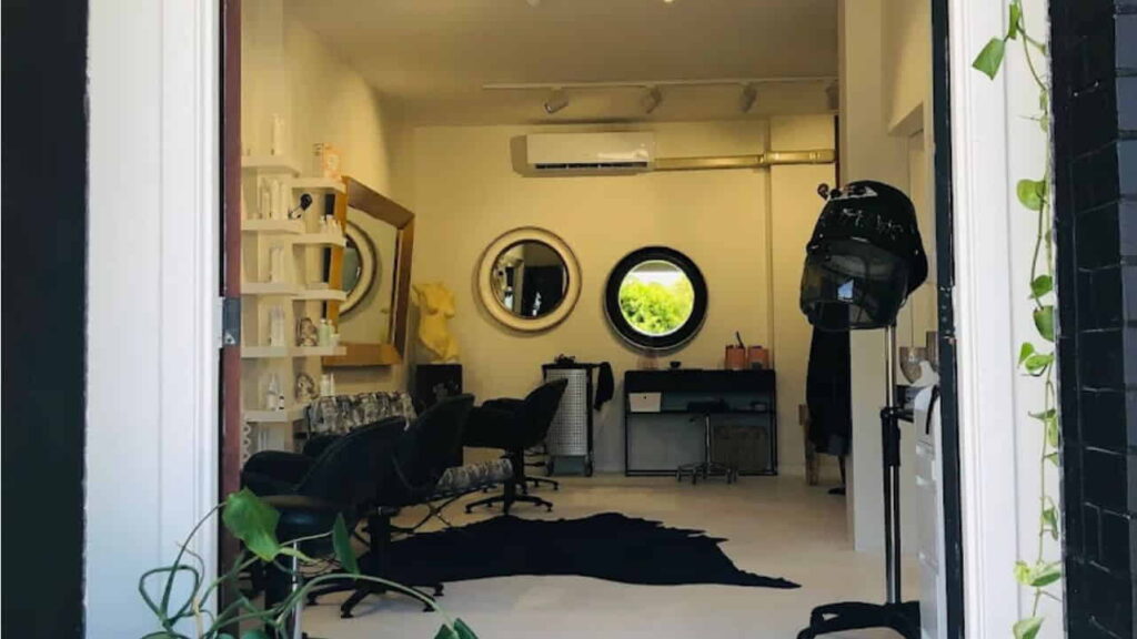 5 Curly Hairdresser For Curly Hair in Western Australia 5 hairdresser for curly hair in western Australia, wild nature style fremantle’s curls-only sanctuary by christine pike