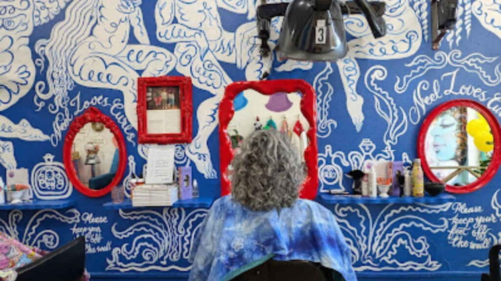 9 Best Hairdressers for Curly Hair in Victoria 3 neel loves curls melbourne’s curl only specialist