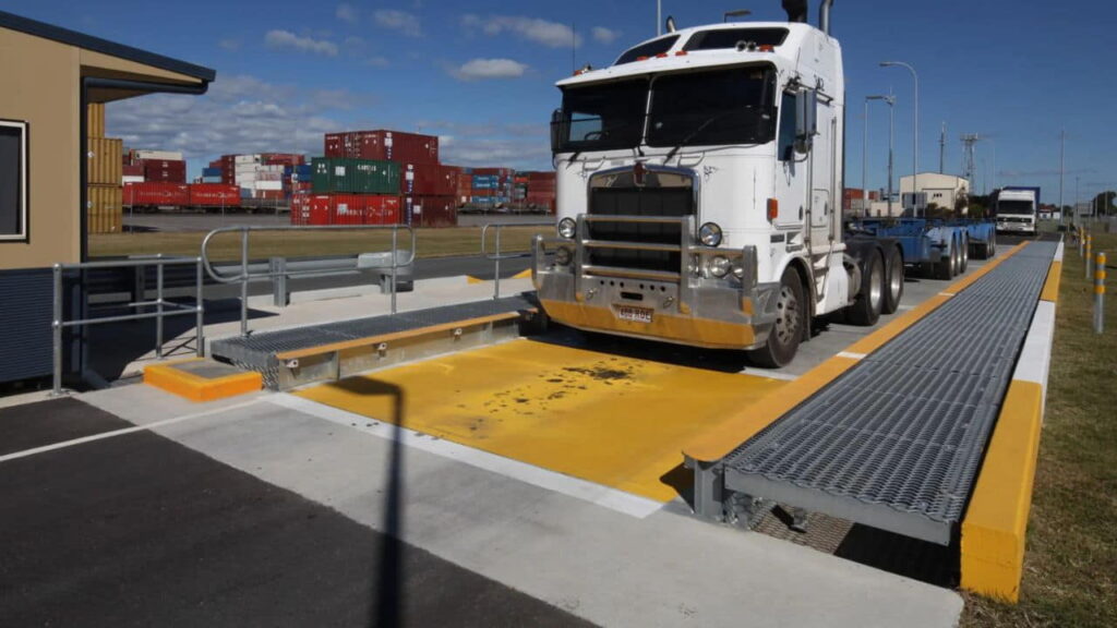 officer bp service station south eastern freeway access