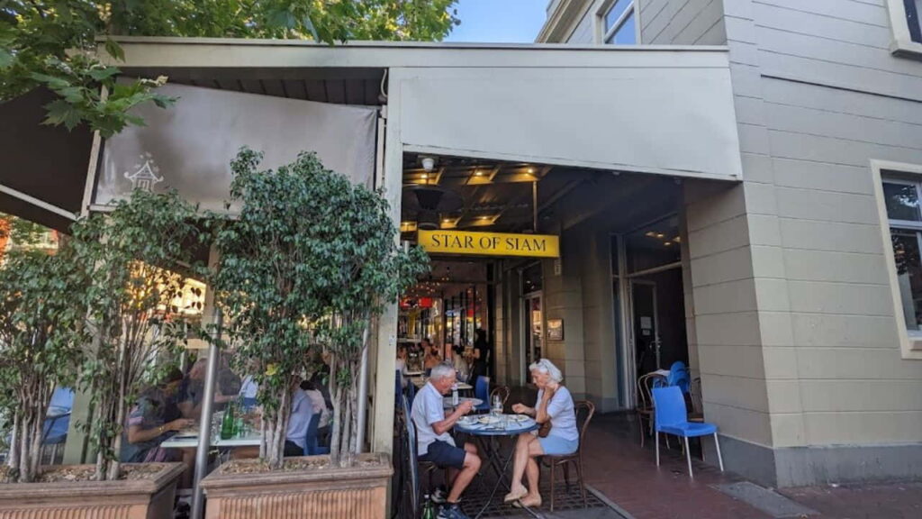 13 Best Thai Delivery Spots in South Australia 13 star of siam longstanding adelaide icon delivery thai in south australia
